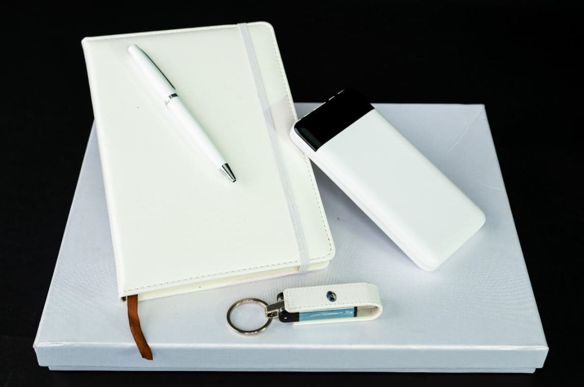 White Gift Set (A5)